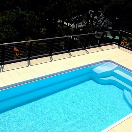 Sunny Terrace And Modern Comforts By The Pool *