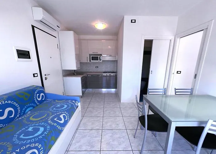 Sunny Terrace And Modern Comforts By The Pool