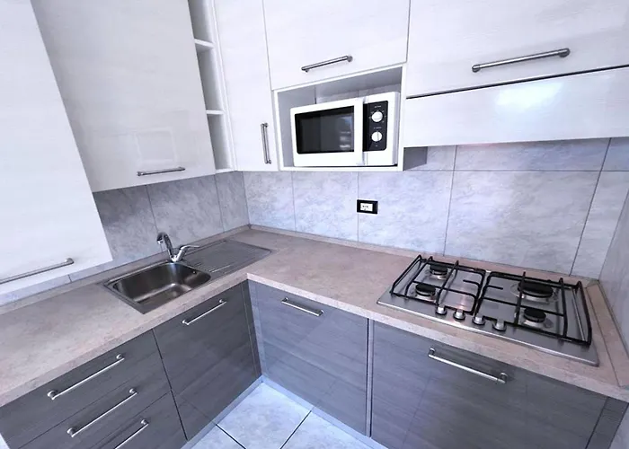 Apartment Sunny Terrace And Modern Comforts By The Pool