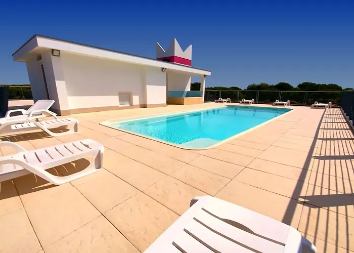 Sunny Terrace And Modern Comforts By The Pool Appartamento Bibione
